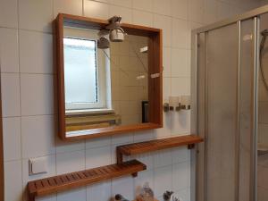Ένα μπάνιο στο Ferienappartement Weisel