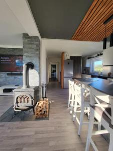 Nhà bếp/bếp nhỏ tại Sweet Cabin Leknes