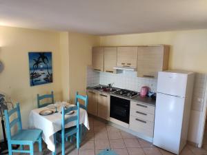 Cucina o angolo cottura di Residence Amanda with pool