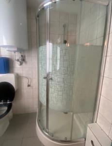 Kúpeľňa v ubytovaní Faaakersee Familyhouse - mit PrivatStrand- Seeblick