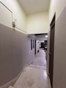 Foto da galeria de Hostal EL Prado na Cidade do Panamá