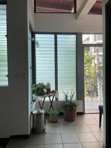 Foto da galeria de Hostal EL Prado na Cidade do Panamá