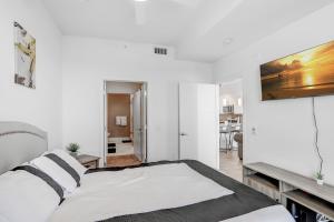 Gallery image of Downtown Tampa Gem 1-BD w/Pool, Gym, & Sky Lounge in Tampa