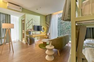 Posezení v ubytování Adela Hotel Dalat