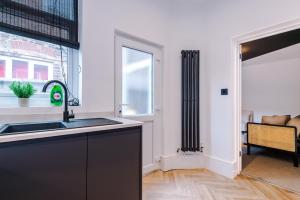 Billede fra billedgalleriet på 4 Bedroom House Eccles i Manchester + 102 billeder