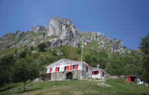 Fotografie z fotogalerie ubytování Casa Lucio: a step away from the mountains v destinaci Plesio