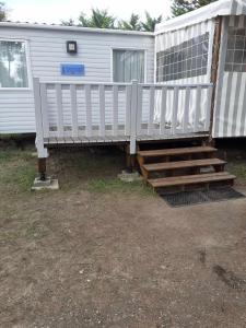 Fotografia z galérie ubytovania Détente et confort au Bois Dormant camping 4* MH240 v destinácii Saint-Jean-de-Monts