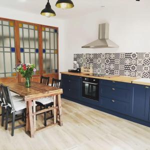 Dapur atau dapur kecil di Gîte de l'atelier
