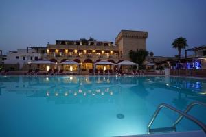 Bazén v ubytování Messapia Hotel nebo v jeho okolí