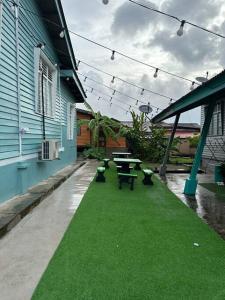 Zahrada ubytování Villa Ala-ala Kampung Dalam Bandar + 4 fotografie