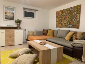 Posedenie v ubytovaní Pommedi Apartman
