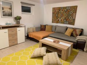 Posedenie v ubytovaní Pommedi Apartman