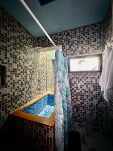 Koupelna v ubytování Habitación en Casa Estudio Guerrero
