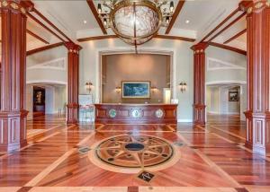 Fuajee või vastuvõtt majutusasutuses Bright, Corner Unit With Incredible Gulf And Sunset Views! +53 fotot