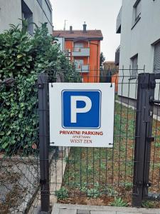 Certifikát, hodnocení, plakát nebo jiný dokument vystavený v ubytování Apartman West Zen