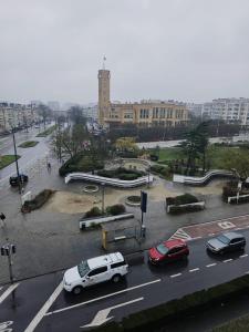 El barri de l'apartament o un barri que hi ha a prop