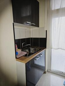 Cuina o zona de cuina de Luxurious 3 3 fotos més