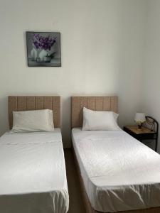 Postel nebo postele na pokoji v ubytování Lafayette Private 2-Bedroom Apartment