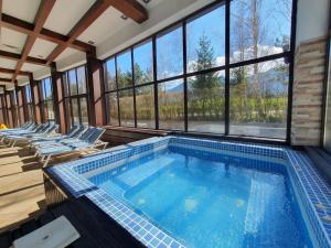 Piscina di Apartment ZAX B7 in Terra Complex o nelle vicinanze