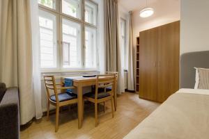 Posteľ alebo postele v izbe v ubytovaní Deluxe suite in prime location
