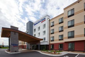 a rendering of the front of a hotel at Fairfield Inn & Suites by Marriott St. Paul Northeast in Vadnais Heights