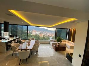 Gallery image of penthouse luxurytravelhome poblado in Medellín