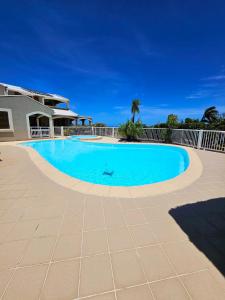 Piscina di L'Eskalya *** avec jacuzzi et piscine partagée, vue océan o nelle vicinanze