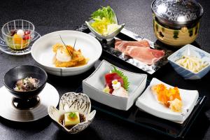 Comida en o cerca de este ryokan