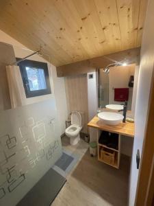 Koupelna v ubytování Loft ravissant avec spa nordique