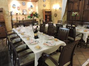 Restaurace v ubytování Hotel Palacio de Oñate