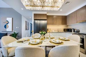 Fotografie z fotogalerie ubytování Pleasant new apartment in Dubai Creek Harbour v Dubaji