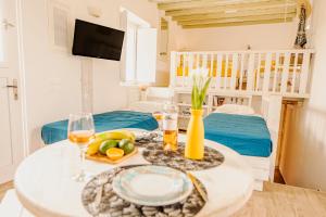 Postel nebo postele na pokoji v ubytování Opus apartment