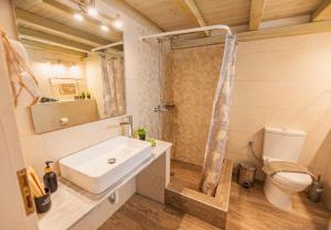 Koupelna v ubytování Opus apartment + 37 fotografií