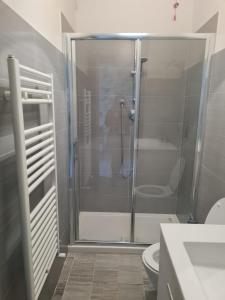 Ένα μπάνιο στο Perla B&B