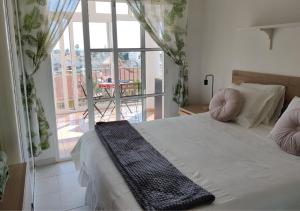 Postel nebo postele na pokoji v ubytování Best apartment ever in El Faro de Mijas