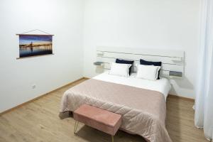 Posteľ alebo postele v izbe v ubytovaní Second District Charming Flat