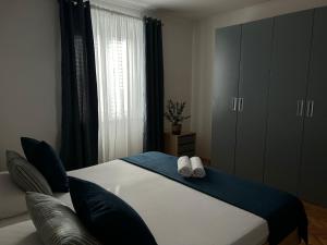 Postel nebo postele na pokoji v ubytování Perina Apartment - free parking