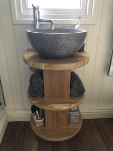 Fotografie z fotogalerie ubytování Green Valley, Cotswold stay with hamper v destinaci Cheltenham
