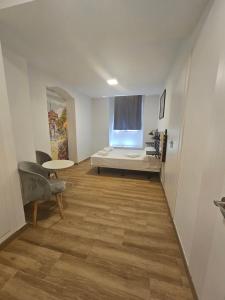 Televízia a/alebo spoločenská miestnosť v ubytovaní Planeta Cádiz Apartaments