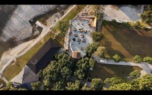 Letecký snímek ubytování voco Jim Corbett by IHG + 40 fotografií