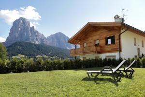 Fotografia z galérie ubytovania Apartments La Mana v destinácii Santa Cristina in Val Gardena