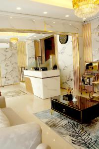 Posezení v ubytování Al BARAKAH HOTEL
