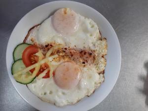 Jídlo v penzionu nebo okolí