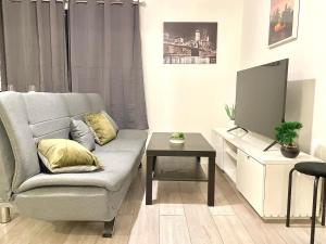 พื้นที่นั่งเล่นของ Lovely Modern 3 Bedroom House Doncaster, Family Contractor Friendly, Sleeps 5