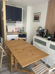 Nhà bếp/bếp nhỏ tại L'écume de Pentrez