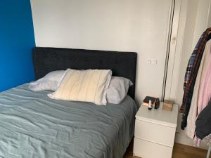 Cama o camas de una habitación en Big apartment in Stockholm city