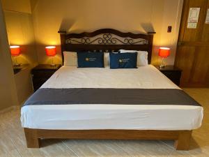Uma cama ou camas num quarto em Suite Apart Miraflores