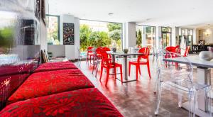Posezení v ubytování AACR Hotel Monteolivos