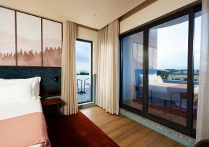 Uma varanda ou terraço em Montebelo Viseu Congress Hotel & Spa