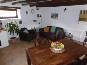 La Casa de Arriba, private rooms in Teror, Gran Canaria的休息区